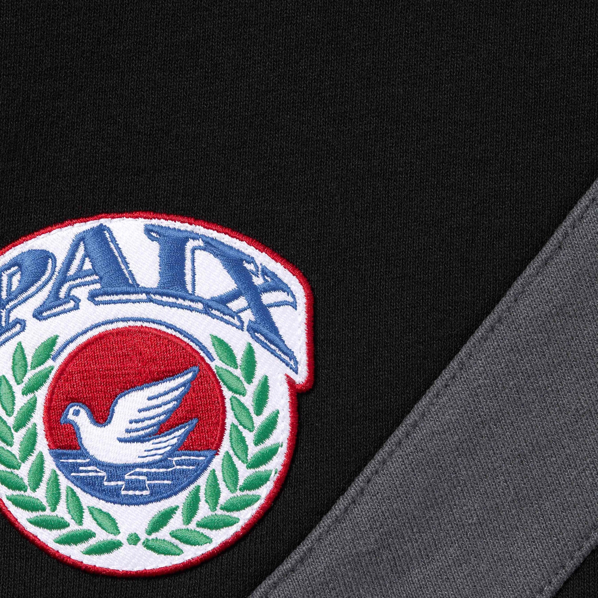 Supreme Equipé Sweatshort Black